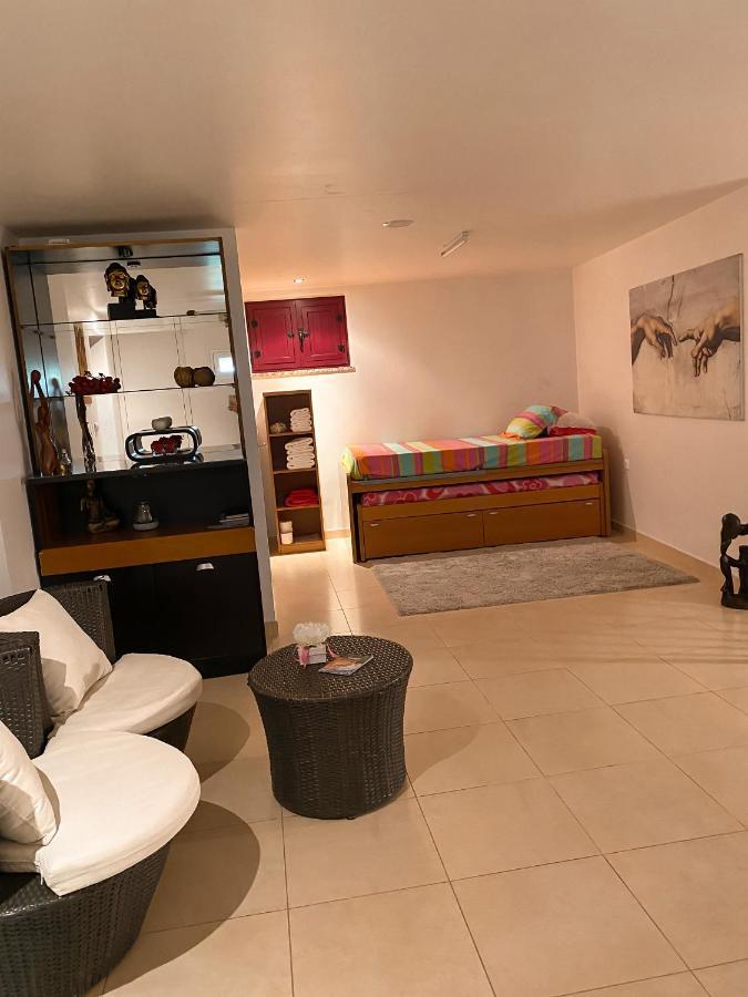 Quarto Familiar Zona 귀마레스 외부 사진